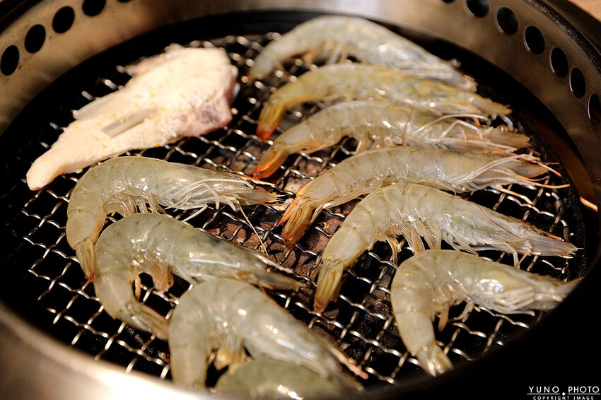 桃園市蘆竹區肉肉控的燒肉天堂!三種價位任你選只要NT$698起 啤酒暢飲 豪華海陸食材通通吃到飽