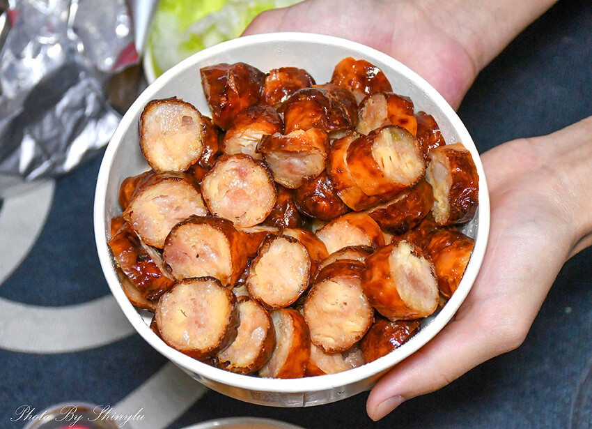 份量好多！有烤雞二吃/鹹豬肉/雞肉香腸/陳紹醉鮮蝦/只要1680元