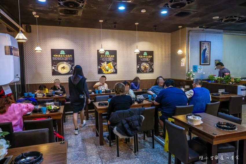 新北市蘆洲區【蘆洲火鍋推薦】羽臨創意湯鍋 主食自助吧吃到飽,一個人也能吃酸菜魚火鍋