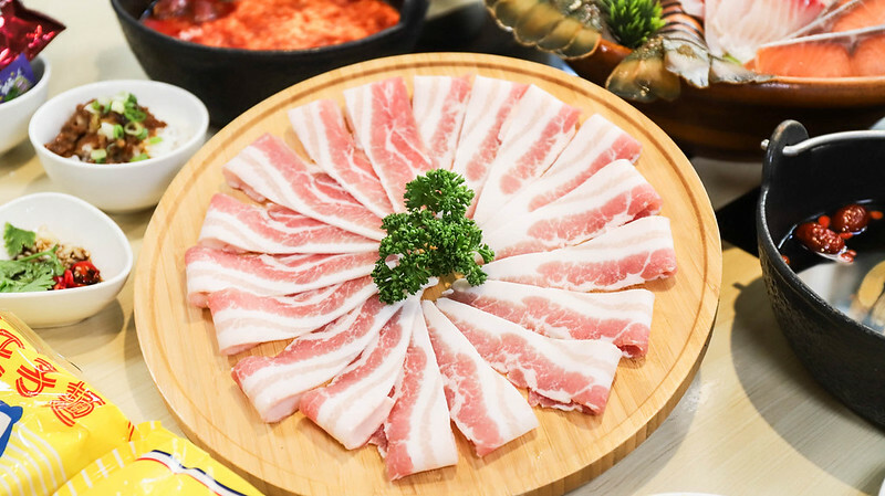 宜蘭縣五結鄉台中｜火鍋 饗點鍋 :$388元起就享蔬菜飲料吃到飽，讓人超嗨，痛風系海鮮盆是這樣