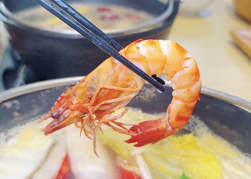 宜蘭縣五結鄉最低388元起！無限爽吃生熟食自助吧！超浮誇巨龍滿載海陸拼盤，35盎司大胃王肉盤，通通等你來挑戰！