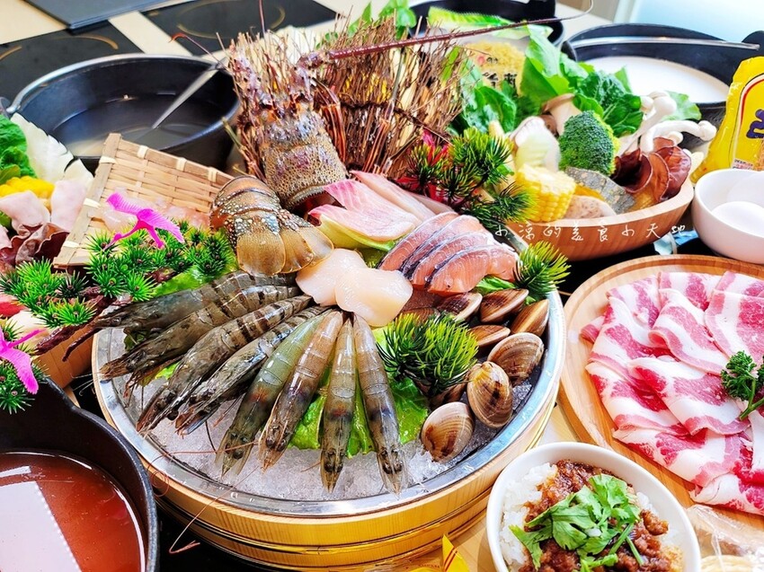 宜蘭縣五結鄉最低388元起！無限爽吃生熟食自助吧！超浮誇巨龍滿載海陸拼盤，35盎司大胃王肉盤，通通等你來挑戰！