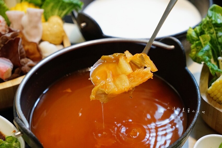 宜蘭縣五結鄉最低388元起！無限爽吃生熟食自助吧！超浮誇巨龍滿載海陸拼盤，35盎司大胃王肉盤，通通等你來挑戰！