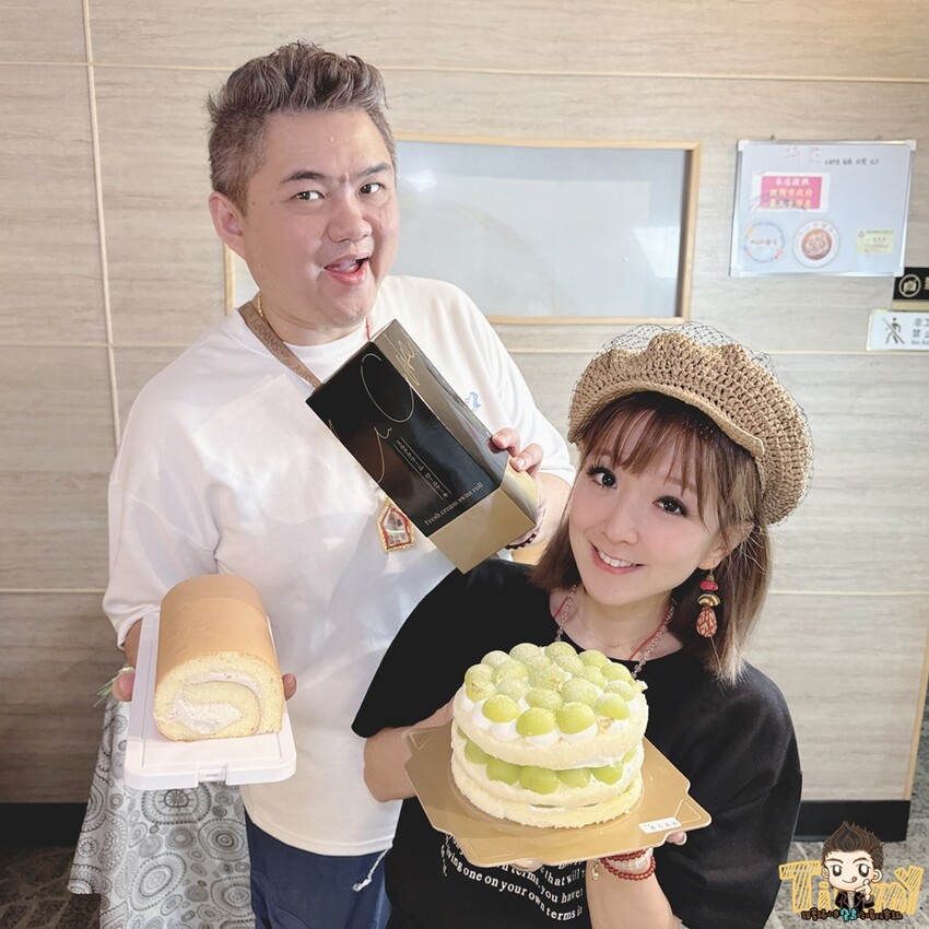 桃園市桃園區全台最佛心價的生乳捲和水果蛋糕店！ 20公分原味爆漿生乳捲只要260元！ 牛肚蛋糕你們看過了嗎？