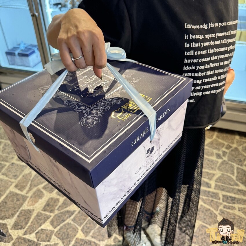 桃園市桃園區全台最佛心價的生乳捲和水果蛋糕店！ 20公分原味爆漿生乳捲只要260元！ 牛肚蛋糕你們看過了嗎？