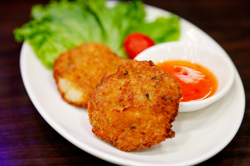 份量十足的南洋風味手作河粉．必點廣東雲吞包整尾蝦仁~政大少新越泰美食廚房-飲料無限暢飲