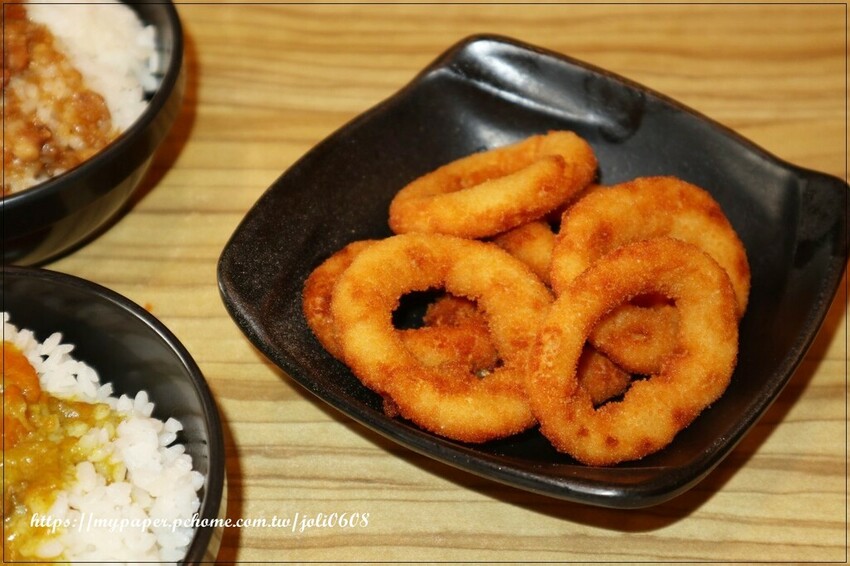 桃園市桃園區【孫東寶 台式牛排教父】桃園中山店~桃園牛排推薦 麻辣牛排新登場 經典牛排與麻辣醬料完美結合 每一口都是味蕾的極致享受