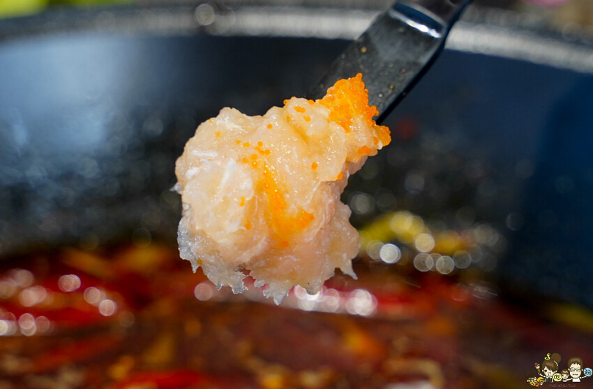 美術館 新潮的潮虎老火鍋，晚餐宵夜不孤單、六款特製湯頭、獨家虎氏功夫菜、三湯頭之賓士鍋 - 跟著尼力吃喝玩樂＆親子生活