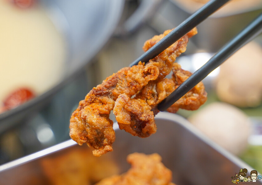 美術館 新潮的潮虎老火鍋，晚餐宵夜不孤單、六款特製湯頭、獨家虎氏功夫菜、三湯頭之賓士鍋 - 跟著尼力吃喝玩樂＆親子生活