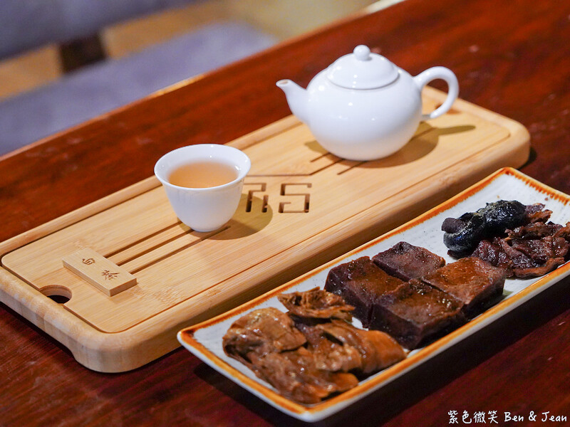 宜蘭礁溪酒吧新體驗！西江水坊禪意特色茶酒，享受品茗時光。