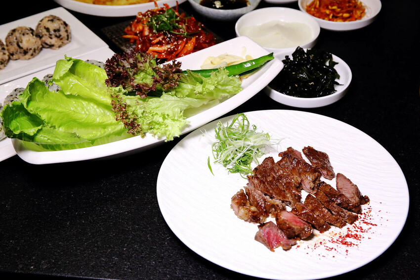 微風信義美食餐廳，韓吃一隻雞 微風信義店，有別於一般韓式餐廳