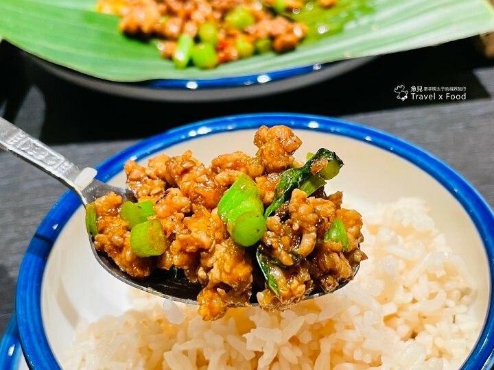 帕泰家Baan Phadthai（台茂店），承襲傳統料理精髓和堅持，連續六年榮獲米其林必比登推薦泰國餐廳，快約起來！ - 魚兒 x 牽手明太子的「視」界旅行