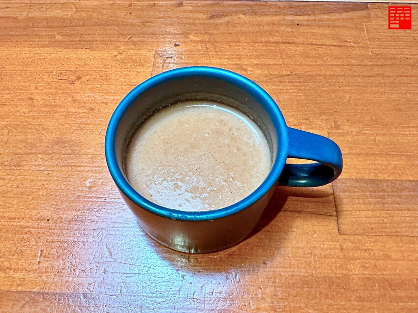 高雄市鼓山區高雄美食 / 蝸居咖啡：高雄第一間「神還原」日本正統蛋包飯！一刀劃下享受滑嫩與蛋香的絕妙口感