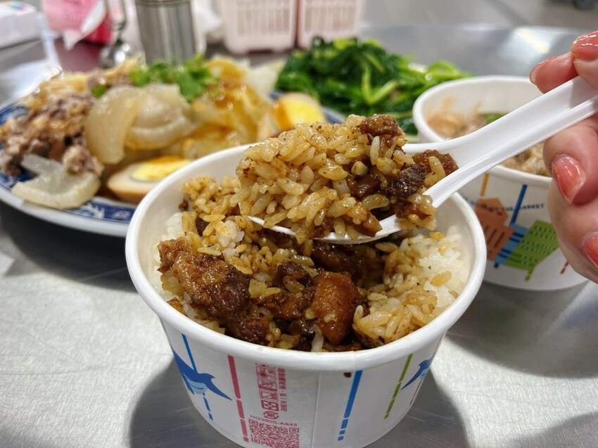 桃園市大溪區桃園大溪美食推薦—福記古早味米粉湯，一週只營業兩天而且一碗大骨米粉湯只要35元！？