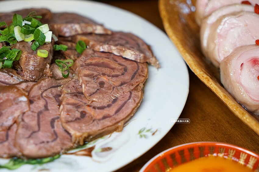 潘金蓮武大郎|藏匿巷弄的私廚料理,古早味辦桌手路菜融合異國風,迸出清爽不膩口的美味年菜,在地老饕的私宅口袋名單!!