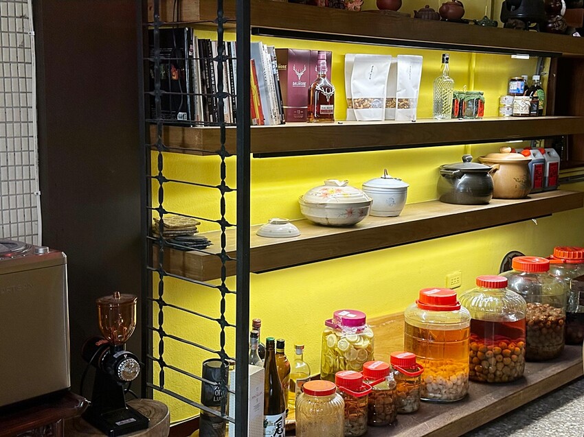 潘金蓮武大郎|藏匿巷弄的私廚料理,古早味辦桌手路菜融合異國風,迸出清爽不膩口的美味年菜,在地老饕的私宅口袋名單!!