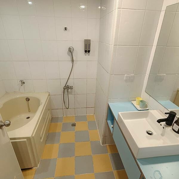 台東縣太麻里鄉(台東/金崙)山水妍溫泉會館,超絕美景色泡湯真享受