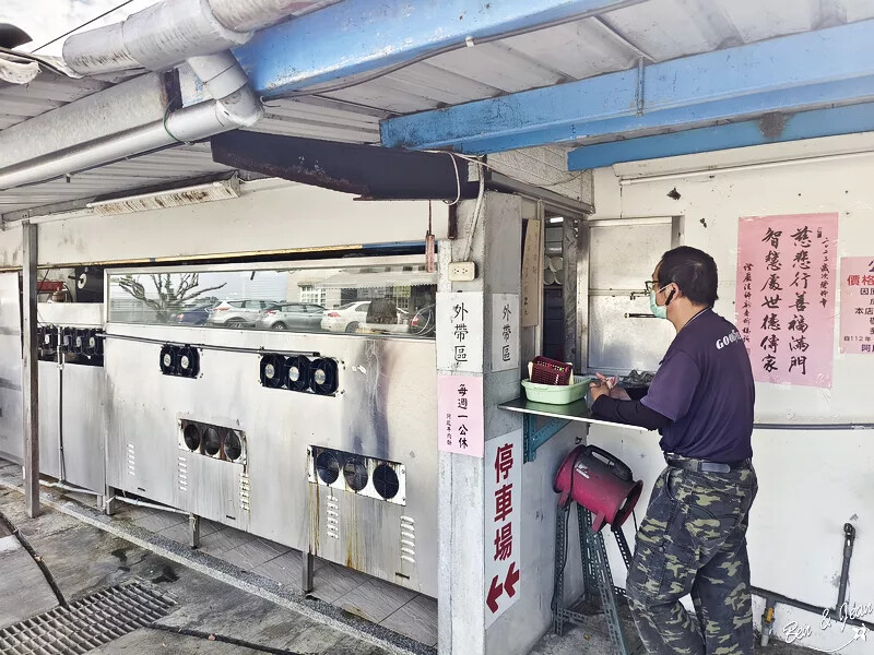 宜蘭縣三星鄉宜蘭三星鄉》阿鳳牛肉麵 價位平實CP值高,順遊幸福候車亭泡免費溫泉足湯