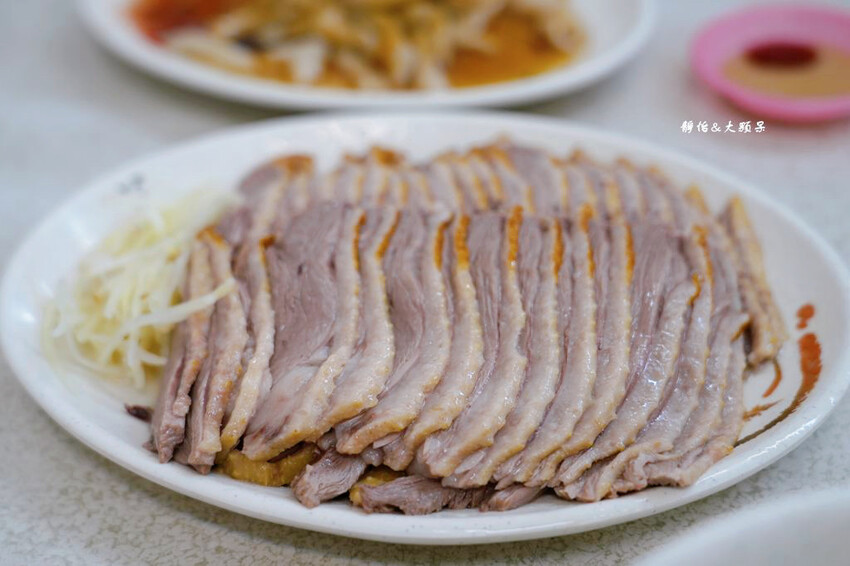 阿榮鵝肉店，刀工很厲害的去骨鵝肉，苗栗卓蘭鵝肉吃這家!