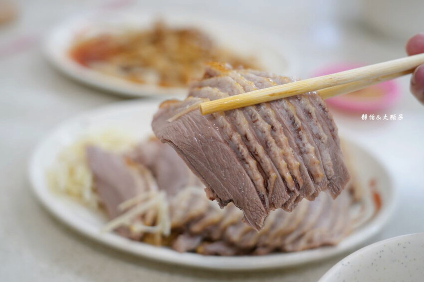 阿榮鵝肉店，刀工很厲害的去骨鵝肉，苗栗卓蘭鵝肉吃這家!