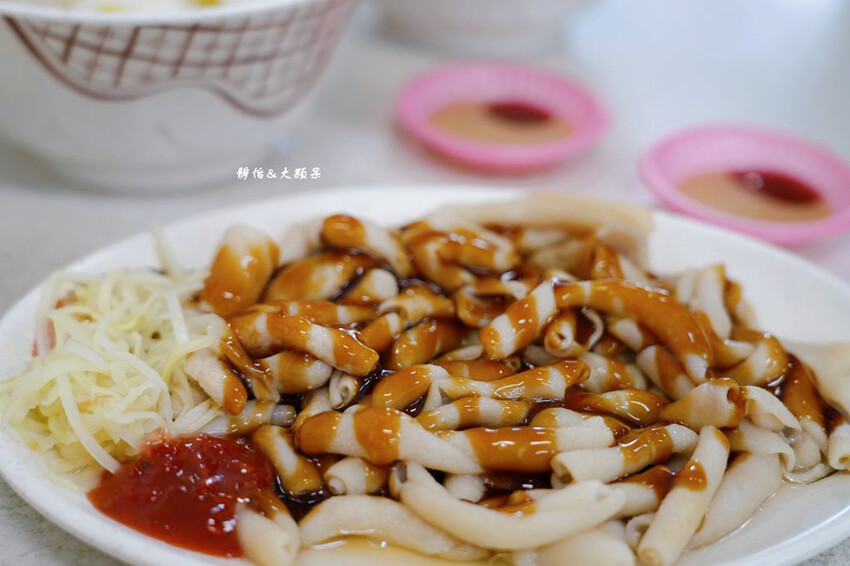 阿榮鵝肉店，刀工很厲害的去骨鵝肉，苗栗卓蘭鵝肉吃這家!