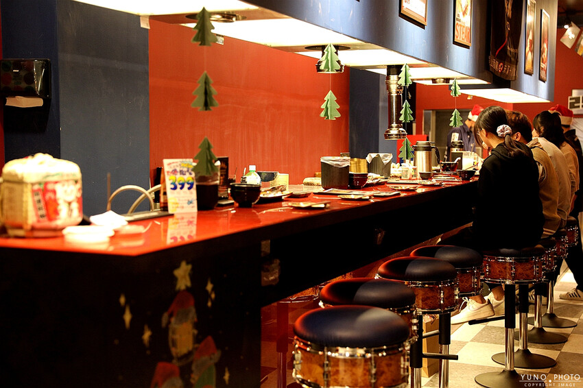 台中市東區燒肉控集合!摩登搖滾日式炭火直烤燒肉餐廳 專人代烤超適合情侶約會 包廂團體聚會|298 Nikuy燒肉台中復興