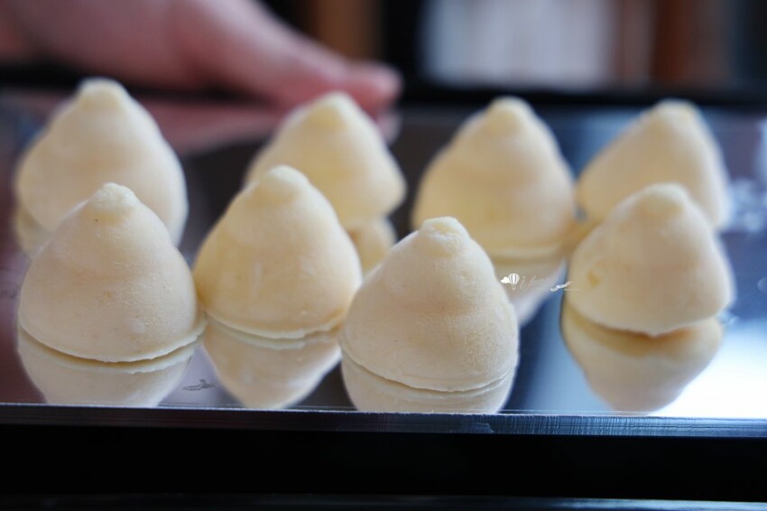 台北市信義區象山站 | 無老鍋信義店 全新複合式店型「鴛鴦鍋配手搖茶飲」8秒涮和牛 獨家甜點白糖粿 道道精彩