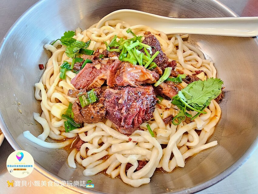 宜蘭縣宜蘭市[食]宜蘭 在地美味 料好實在 老豫仔招牌牛肉麵 還可用Line Pay掃碼付款喔!!