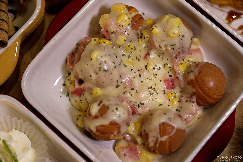 台中市西屯區視覺與味覺雙重享受的下午茶時光！滿滿幸福感 現點現烤 鹹甜口味通通有｜搗蛋檸檬現烤小鬆餅