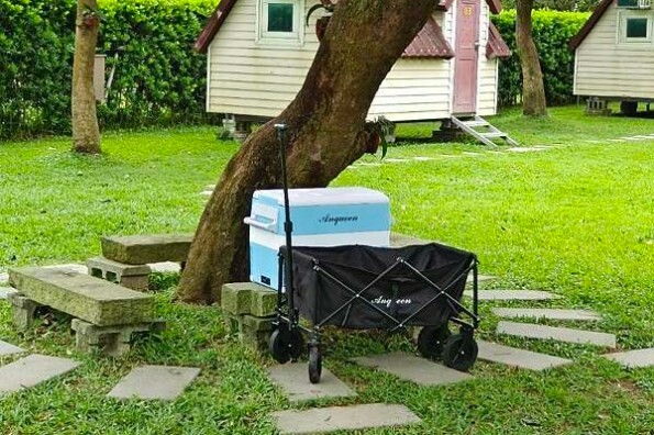 台東縣台東市(台東)八方悅精緻鍋物-鍋物選擇豐富,加上週邊自助吧冰淇淋、飲料、鍋料吃到飽,這也太豐盛