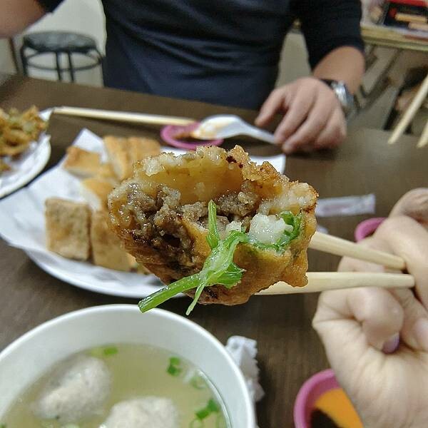 南投縣南投市(南投)阿蓮扣仔嗲-傳承四代的好滋味,最愛肉嗲跟炸香菜