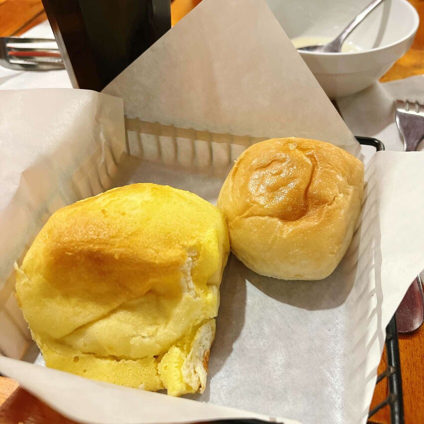 桃園市中壢區被網友喻為中壢最好吃的碳烤牛排—熾焰美式炭烤牛排The Flame STEAK HOUSE，外酥內嫩加上鮮嫩多汁的口感讓人