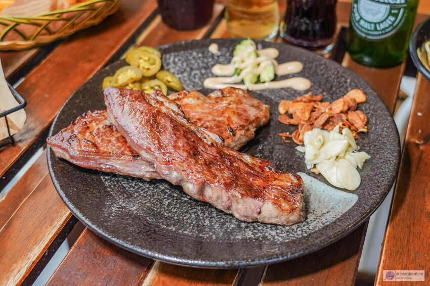 桃園中壢牛排推薦！熾焰美式炭烤牛排原肉炭烤，玉米濃湯無限續