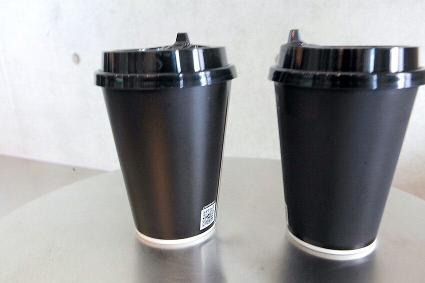 台南市中西區吃。台南｜中西區。「FAAA Coffee」新店報報!!!!!!廣發寓所（行旅）附設咖啡廳，冷色系金屬元素設計氛圍很