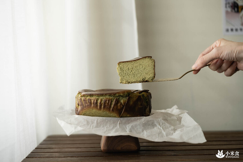 小巷陸伍巴斯克乳酪蛋糕｜不靠顏值憑實力。好吃到會上癮｜台中甜點工作室｜東區外帶宅配甜點 - 小米食