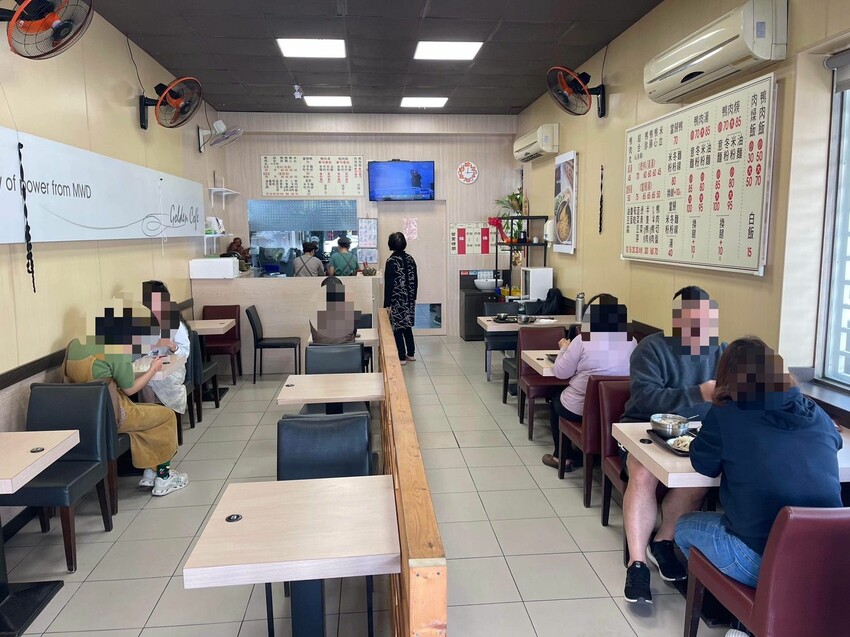 早上七點就開賣~吃美味多汁鴨腿飯不用排隊!原日據時代沙卡里巴成功戲院對面無名鴨肉羹，堅持使用溫體鴨肉的台南百年老店「祥記鴨肉麵」原金華市場鴨肉羹 @台南好Food遊