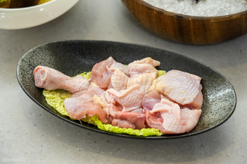 台北｜極鶴和牛鍋物(旗艦店)．1580元起日本A5和牛吃到飽，現點現切，近百種食材任吃！