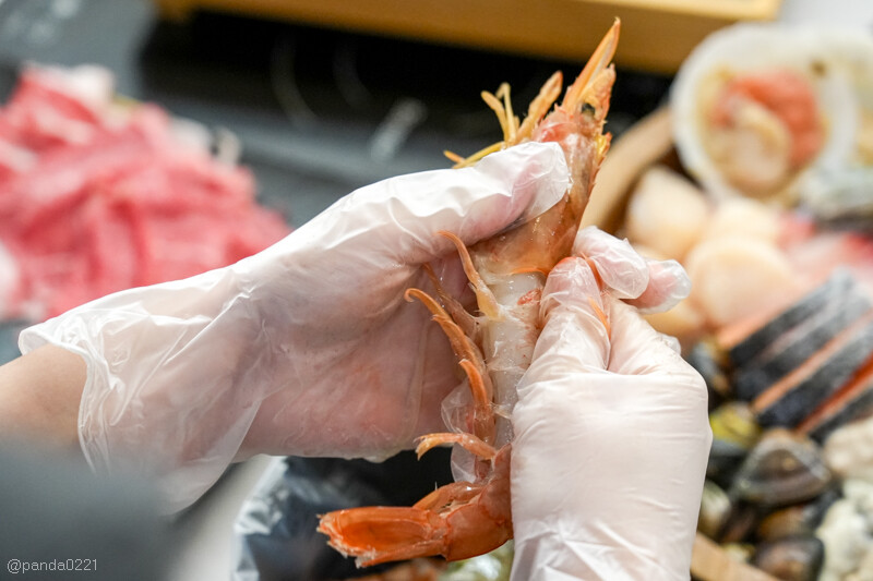 台北｜極鶴和牛鍋物(旗艦店)．1580元起日本A5和牛吃到飽，現點現切，近百種食材任吃！