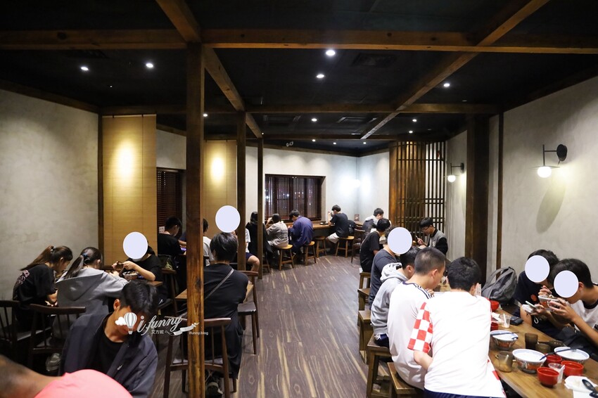 台南市北區宮本武丼 | 直火肉山制丼所 台南西門所 滿滿肉山超吸睛