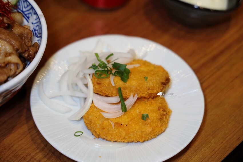 台南市北區宮本武丼 | 直火肉山制丼所 台南西門所 滿滿肉山超吸睛