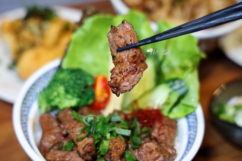 台南市北區宮本武丼 | 直火肉山制丼所 台南西門所 滿滿肉山超吸睛