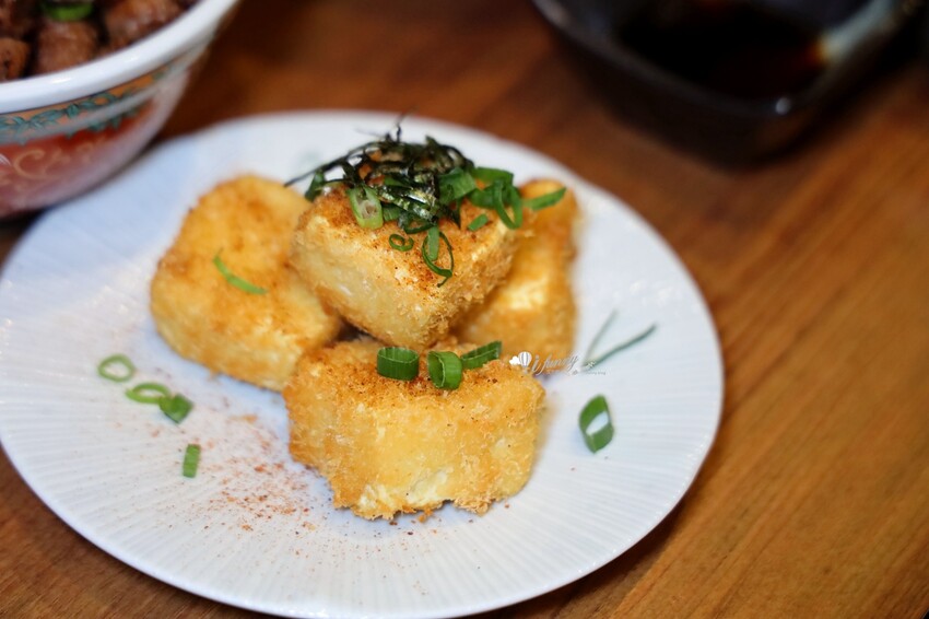 台南市北區宮本武丼 | 直火肉山制丼所 台南西門所 滿滿肉山超吸睛