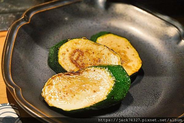 {台中美食}和牛EMPEROR 日式燒肉/擁有日本指定和牛販