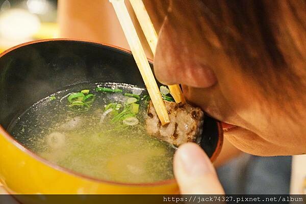 {台中美食}和牛EMPEROR 日式燒肉/絕對是全台最美味的