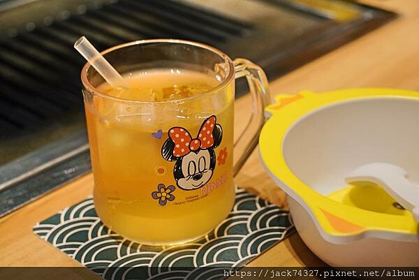 {台中美食}和牛EMPEROR 日式燒肉/絕對是全台最美味的