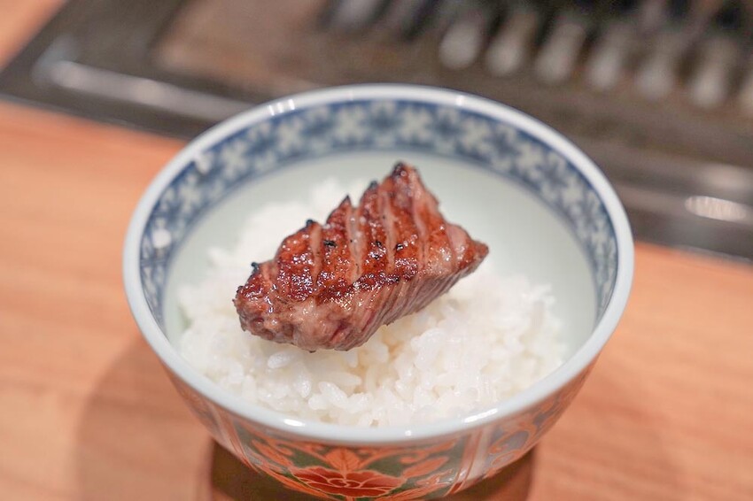 台中市西屯區台中燒肉 和牛EMPEROR｜日本整組搬來的頂級和牛燒肉!讓你1秒到日本!