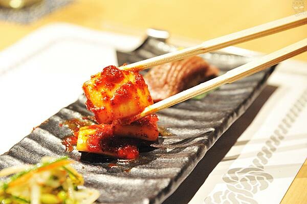 台中和牛燒肉推薦，和牛EMPEROR，日本A5和牛專賣，專人