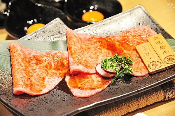 台中和牛燒肉推薦，和牛EMPEROR，日本A5和牛專賣，專人