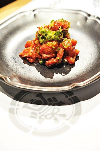 台中和牛燒肉推薦，和牛EMPEROR，日本A5和牛專賣，專人