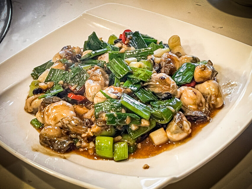 雞家莊本店！台北米其林推薦台菜餐廳，經典三色雞與布丁的美味傳奇